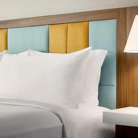 Hampton Inn & Suites Maui North Shore Kahului Eksteriør bilde