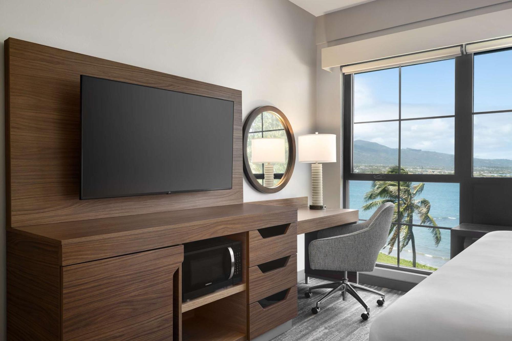 Hampton Inn & Suites Maui North Shore Kahului Eksteriør bilde