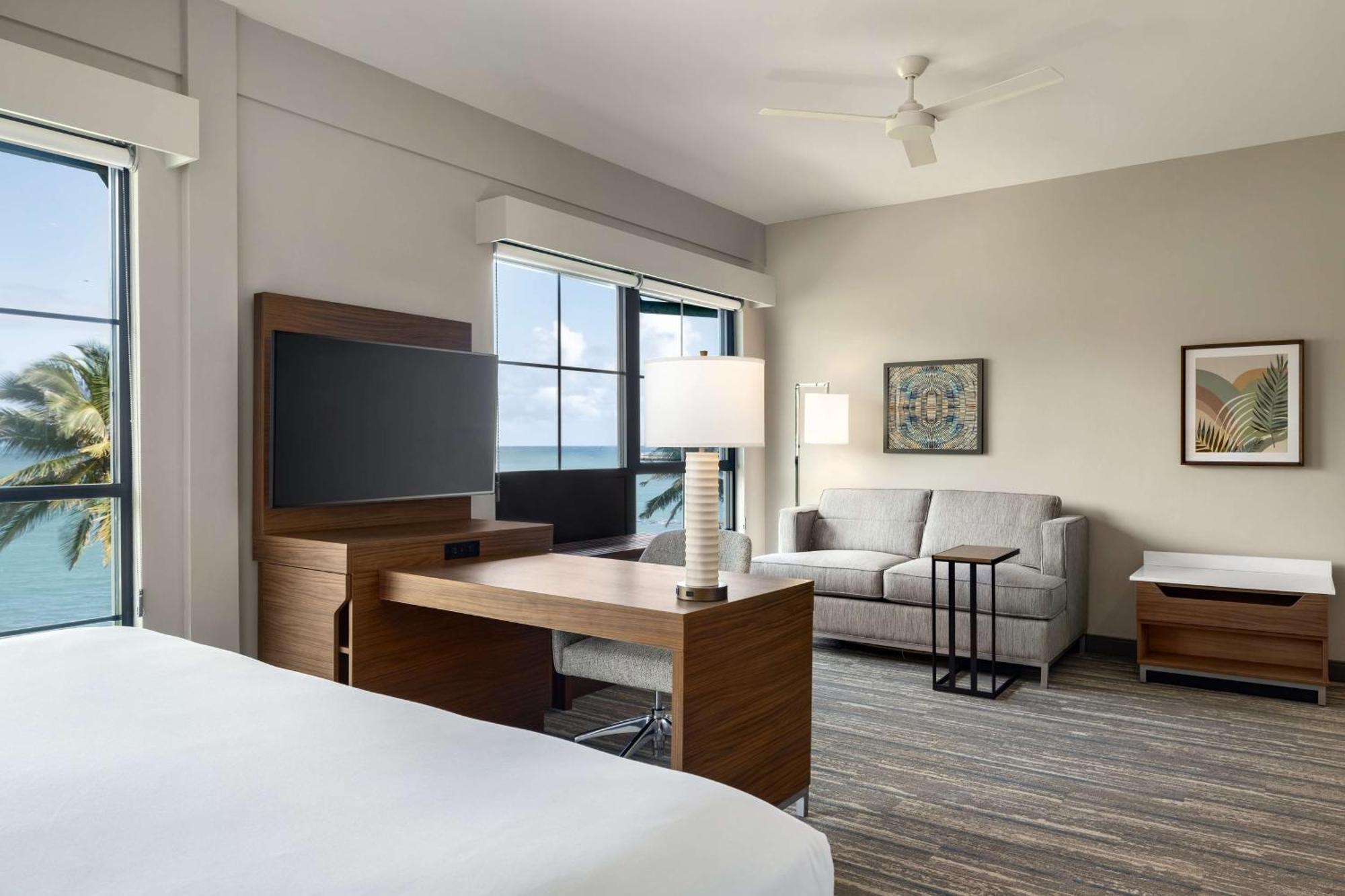 Hampton Inn & Suites Maui North Shore Kahului Eksteriør bilde