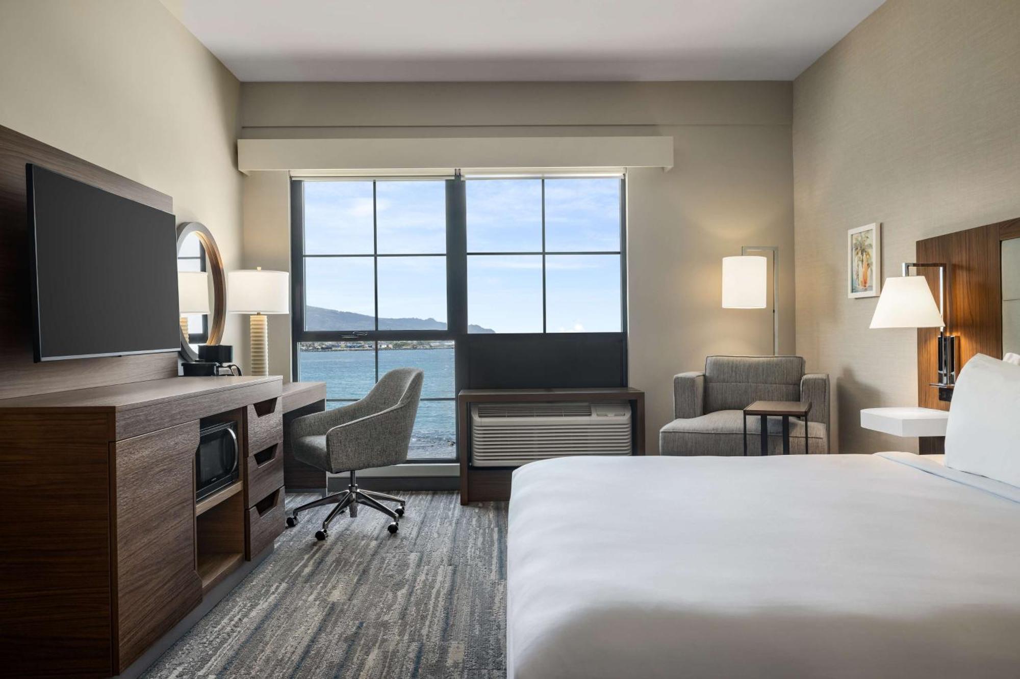 Hampton Inn & Suites Maui North Shore Kahului Eksteriør bilde