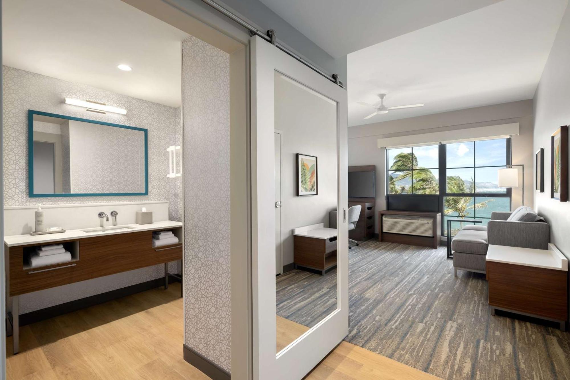 Hampton Inn & Suites Maui North Shore Kahului Eksteriør bilde