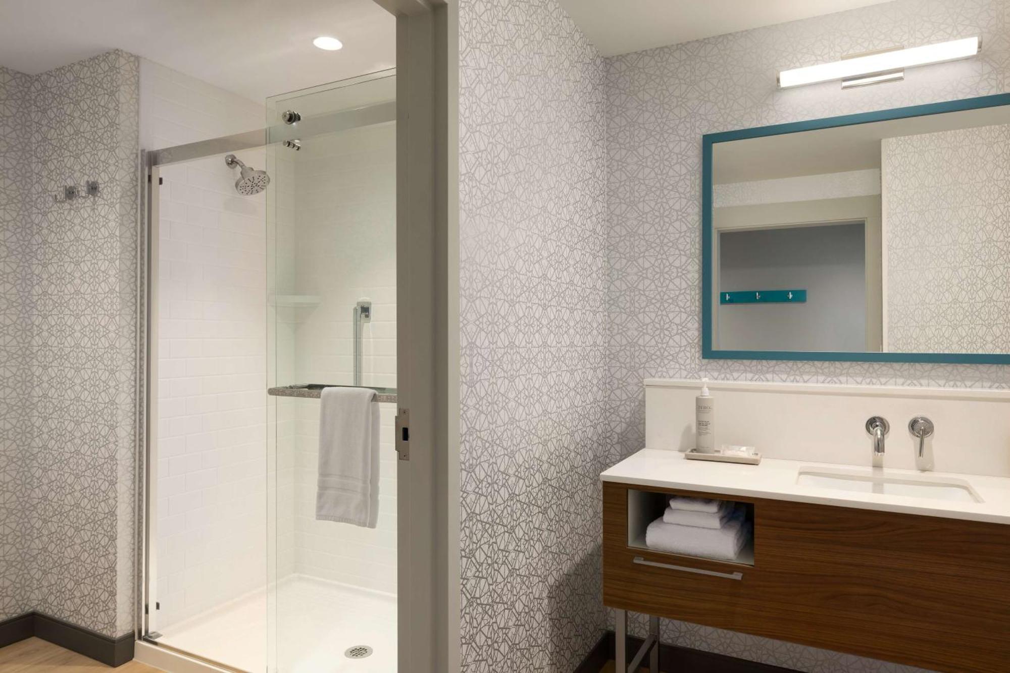 Hampton Inn & Suites Maui North Shore Kahului Eksteriør bilde